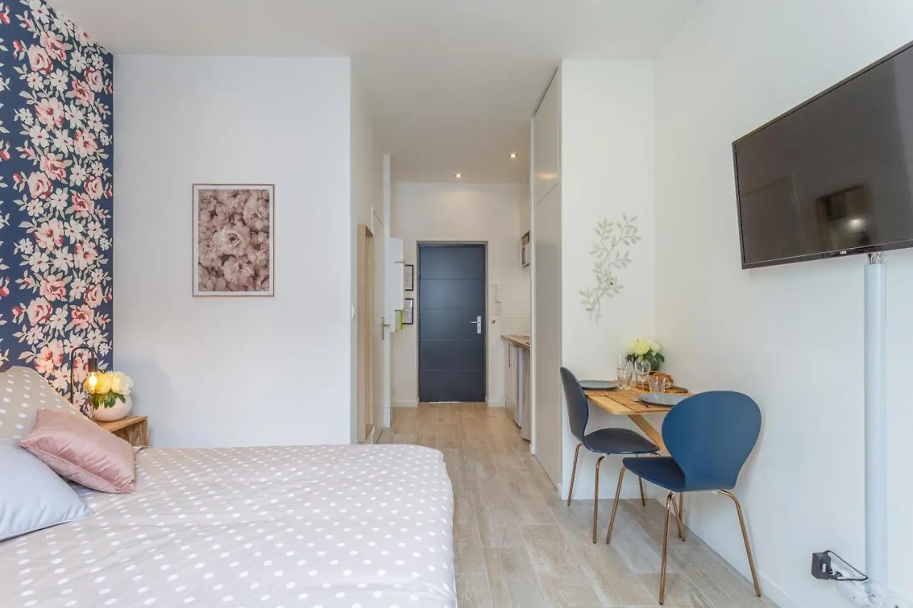 Apartament Les Cocons Emeraude Et Fleuri Lyon