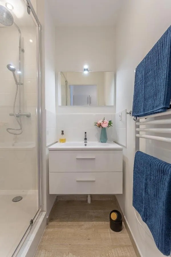 Apartament Les Cocons Emeraude Et Fleuri Lyon